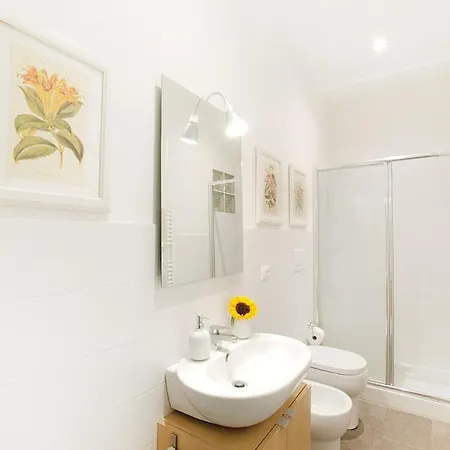 Apartmán Romantic Hideaway 5 Min Walk From Station