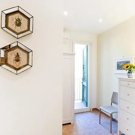 Romantic Hideaway 5 Min Walk From Station Lägenhet *