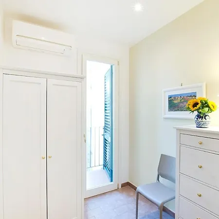 Romantic Hideaway 5 Min Walk From Station * Florens