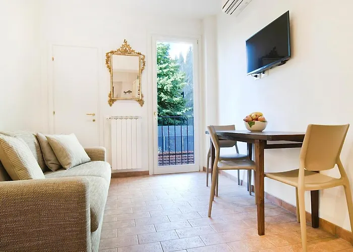 Romantic Hideaway 5 Min Walk From Station *